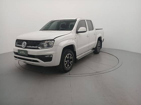 VOLKSWAGEN AMAROK 3.0 V6 TDI DIESEL COMFORTLINE CD 4MOTION AUTOMÁTICO